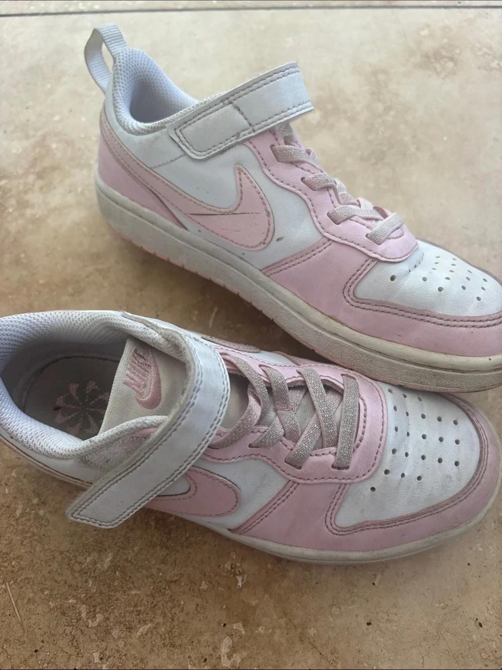 Nike classic kids